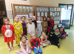 Dzień postaci z bajek