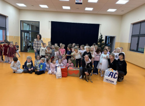 Wizyta czworonożnego przyjaciela ze schroniska