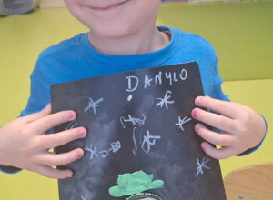 Pingwinki oraz bałwanki - ćwiczymy nasze małe rączki