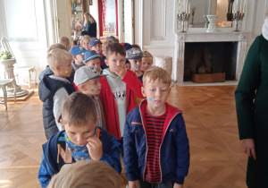 Zwiedzaliśmy pałac.
